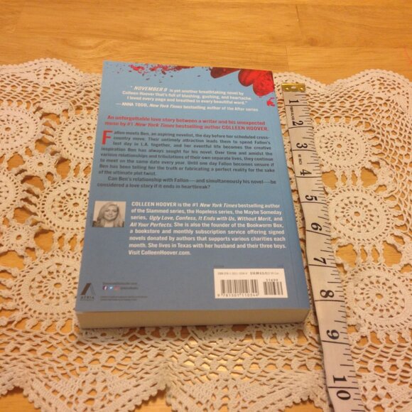 Romance, Colleen Hoover love story - Picture 2 of 5